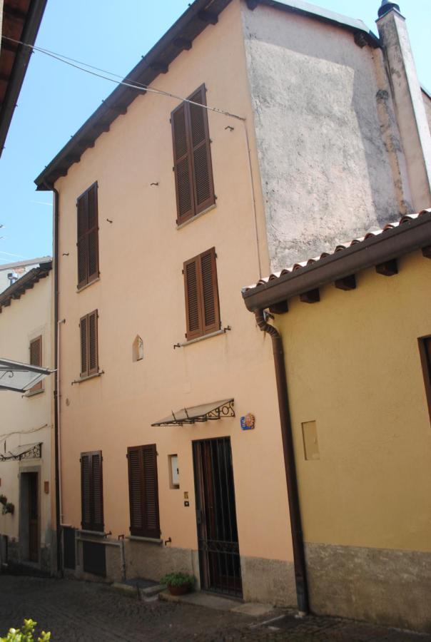 La Maison D'Alize Lecco Bagian luar foto